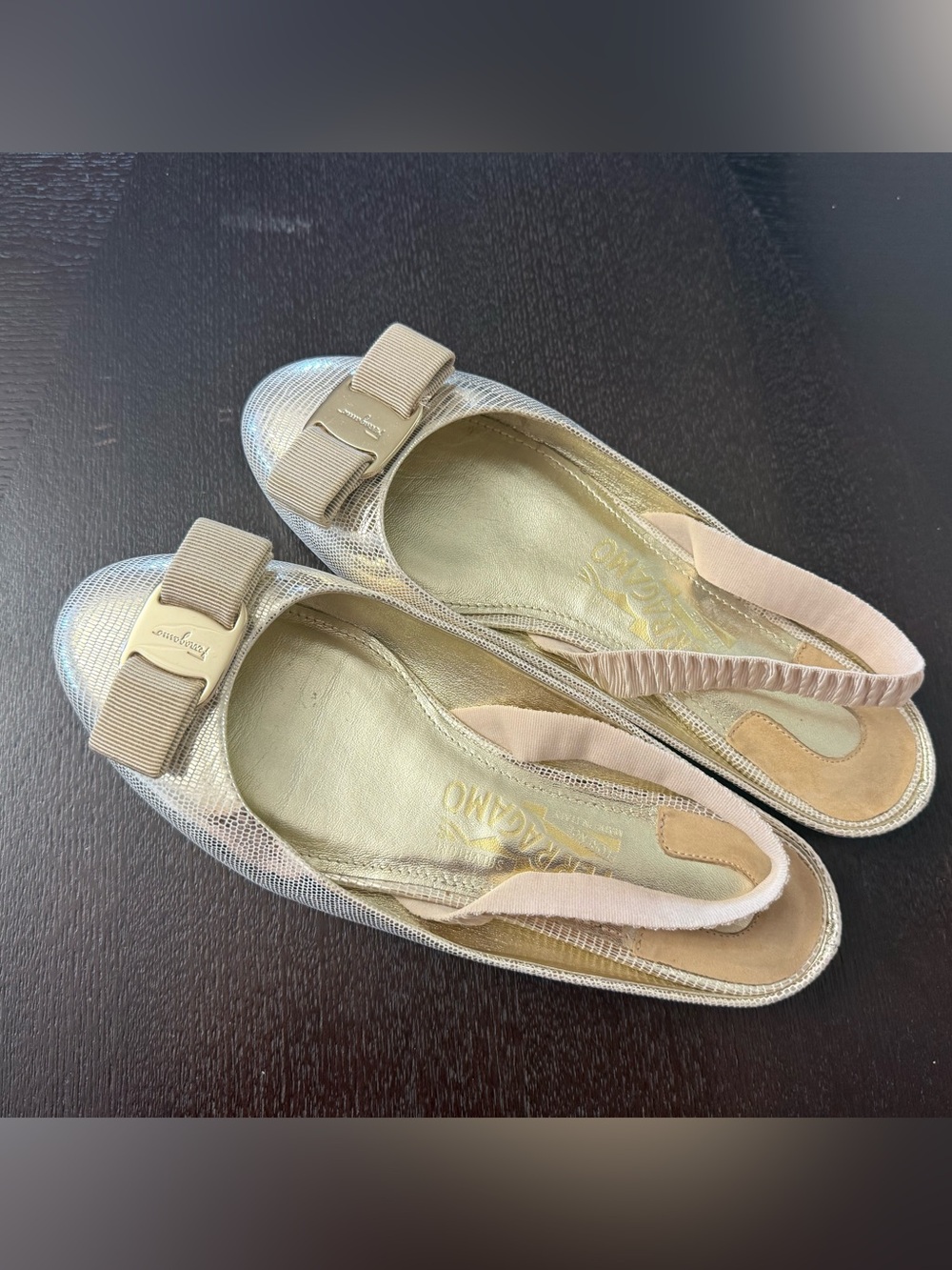 Salvatore Ferragamo Gold Metallic Bow Slingback Flats - Picture 4 of 7